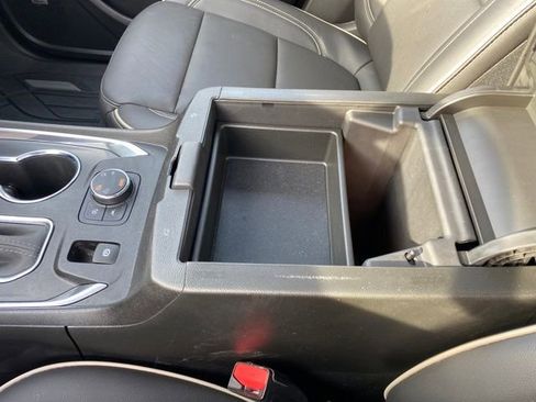 Certified 2023 Chevrolet Traverse Premier w/ Redline Edition image 15