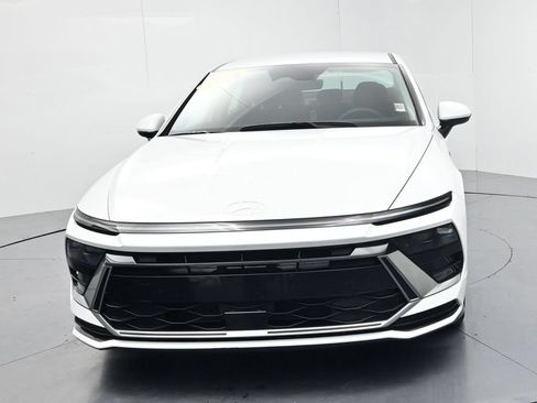 Used 2025 Hyundai Sonata SEL FWD image 3