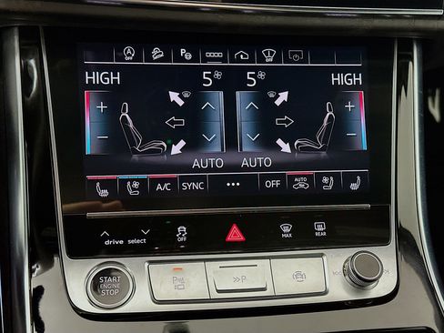 Used 2024 Audi Q7 3.0T Prestige w/ Prestige Package image 16