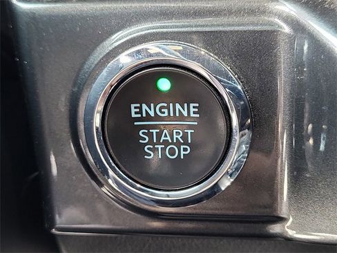 Used 2022 Ford F150 XLT w/ Equipment Group 302A High image 19