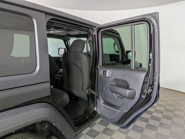Used 2021 Jeep Wrangler Unlimited Sport AWD/4WD image 34