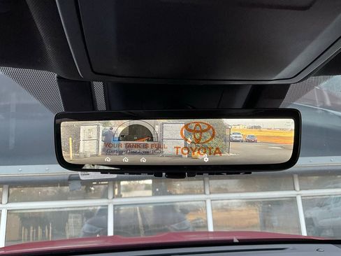 New 2026 Toyota Highlander Platinum image 19