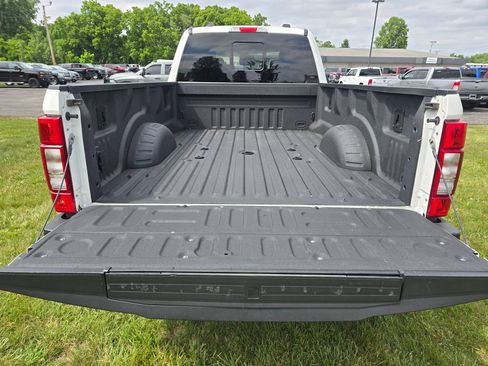Used 2022 Ford F450 Lariat w/ Camper Package AWD/4WD image 8