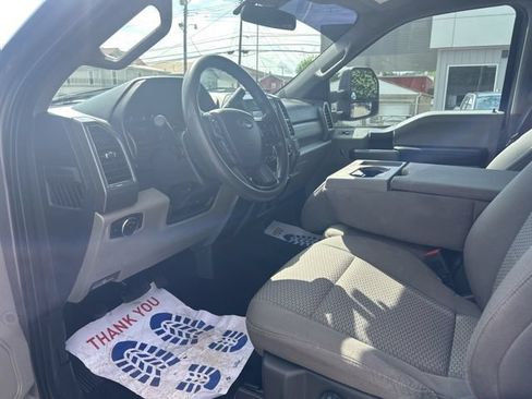 Used 2022 Ford F250 XLT AWD/4WD image 22