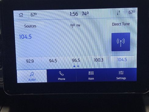 Used 2022 Ford Explorer XLT image 25