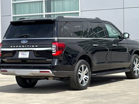 Used 2024 Ford Expedition Max Limited AWD/4WD image 4