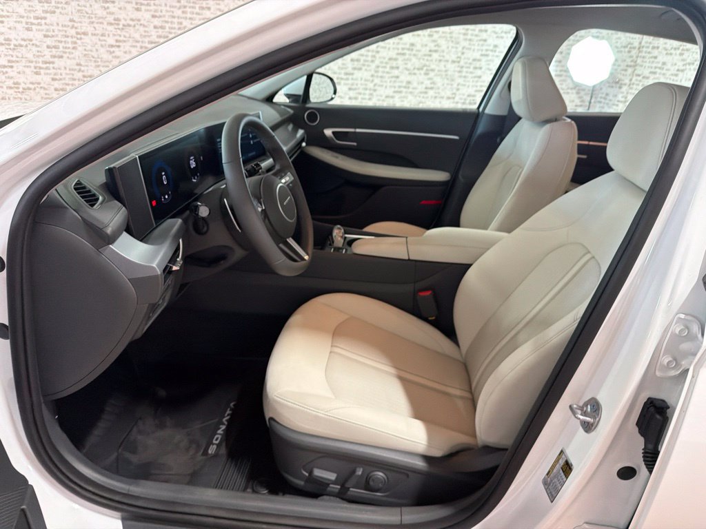 New 2027 Hyundai Sonata SEL FWD image 22