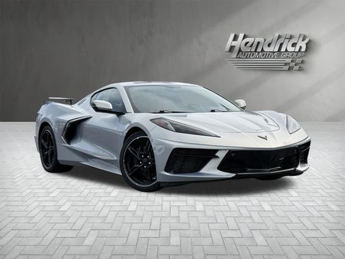 Used 2023 Chevrolet Corvette Stingray Preferred Cpe w/ 2LT RWD image 2