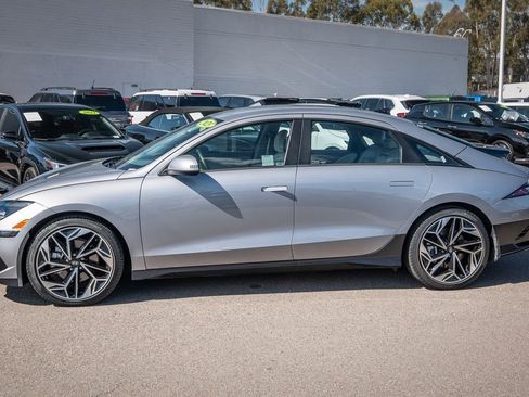 Used 2023 Hyundai Ioniq 6 SEL image 8