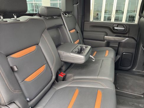 Used 2022 GMC Sierra 2500 AT4 image 36