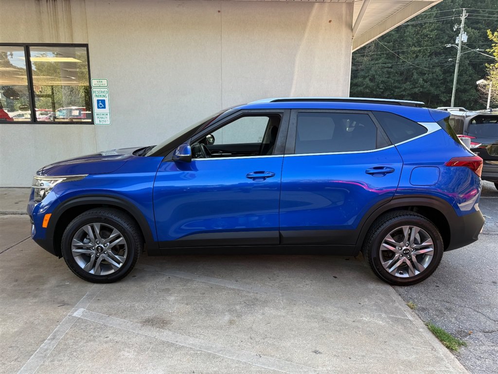 Used 2021 Kia Seltos S FWD image 12