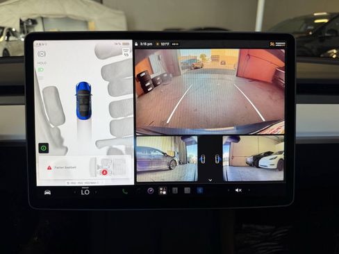 Used 2023 Tesla Model 3 Standard Range RWD image 13