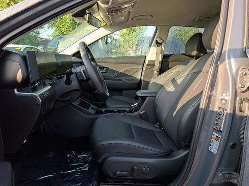 Used 2026 Hyundai Kona SEL Premium AWD/4WD image 13