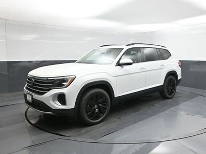 New 2026 Volkswagen Atlas SE