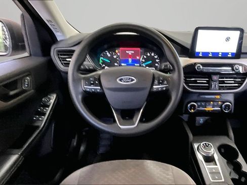 Used 2022 Ford Escape SE FWD image 8