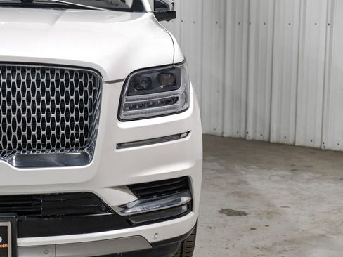 Used 2021 Lincoln Navigator L Black Label w/ Cargo Convenience Package image 53