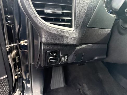 Used 2016 Toyota Corolla S FWD image 15