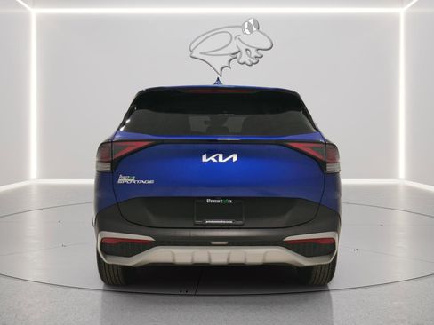 Used 2023 Kia Sportage EX image 5