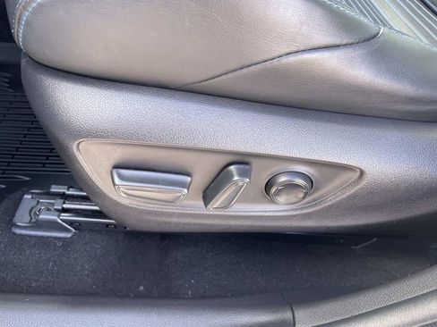 Used 2020 Toyota RAV4 XSE w/ XSE Grade Weather Package image 17