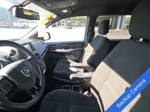 Used 2020 Dodge Grand Caravan SE FWD image 8