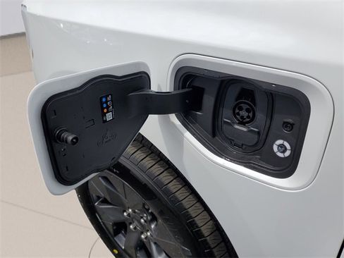 New 2025 Ford F150 Lightning Flash image 12