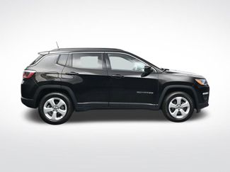 Used 2018 Jeep Compass Latitude w/ Cold Weather Group video 2