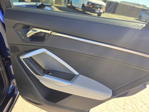 Used 2024 Audi Q3 2.0T Premium image 13