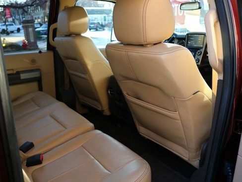 Used 2015 Ford F350 Lariat w/ Chrome Package image 27