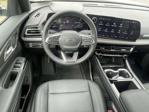 New 2026 Chevrolet Traverse LT w/ Midnight/Sport Edition image 6