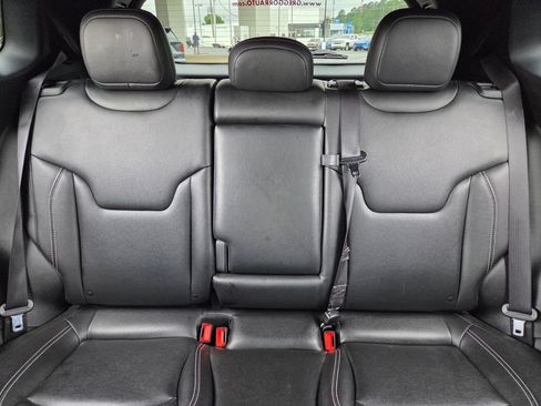Used 2025 Jeep Compass Limited AWD/4WD image 10