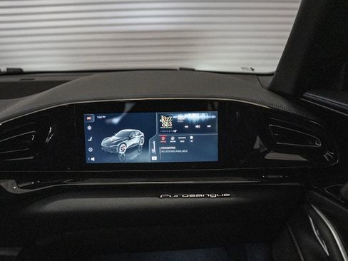 Used 2024 Ferrari Purosangue image 45