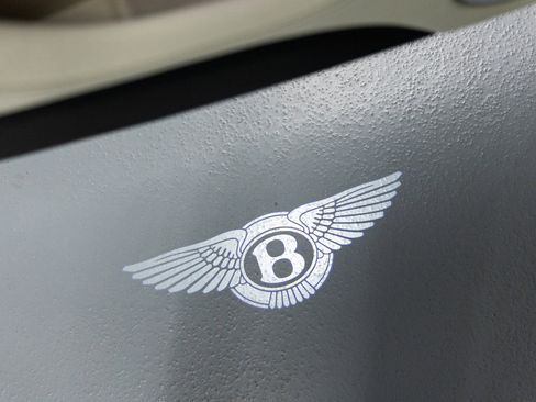 New 2026 Bentley Bentayga AWD/4WD image 24