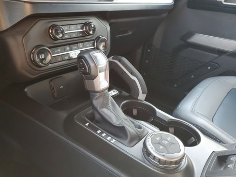 Used 2023 Ford Bronco Outer Banks image 26