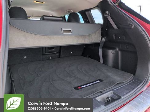 Used 2023 Mitsubishi Outlander SEL AWD/4WD image 29