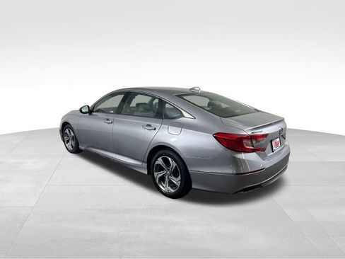 Used 2019 Honda Accord EX image 3