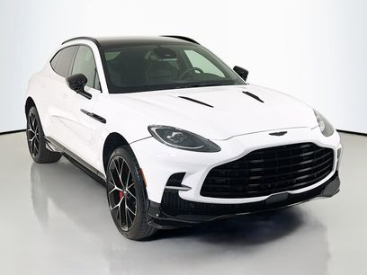 New 2026 Aston Martin DBX 707