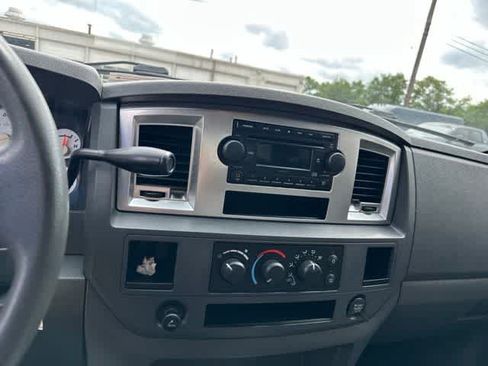 Used 2007 Dodge Ram 1500 Truck SLT w/ Sound & Secure Value Group RWD image 7