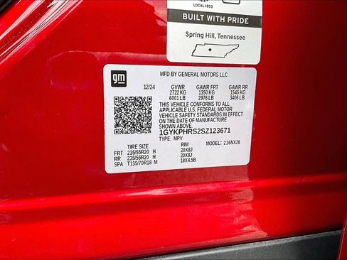Used 2025 Cadillac XT6 Sport w/ Platinum Package AWD/4WD image 34