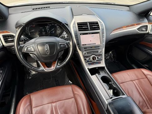 Used 2019 Lincoln MKZ Reserve AWD/4WD image 30