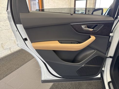 New 2025 Audi Q7 3.0T Premium Plus image 44