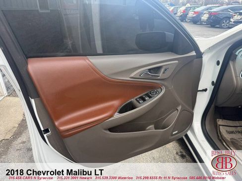 Used 2018 Chevrolet Malibu LT w/ Leather Package image 9