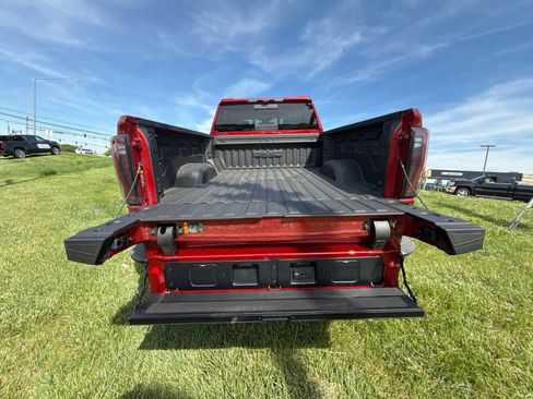 New 2026 GMC Sierra 2500 AT4X AWD/4WD image 28