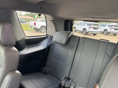 Used 2020 Chevrolet Tahoe LT RWD image 11