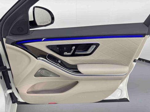 Used 2022 Mercedes-Benz S 580 4MATIC Sedan image 56