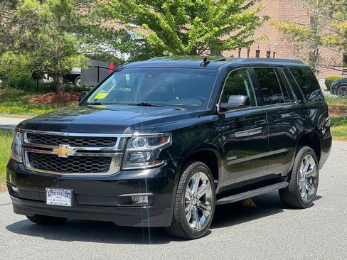 Used 2018 Chevrolet Tahoe LT AWD/4WD image 3