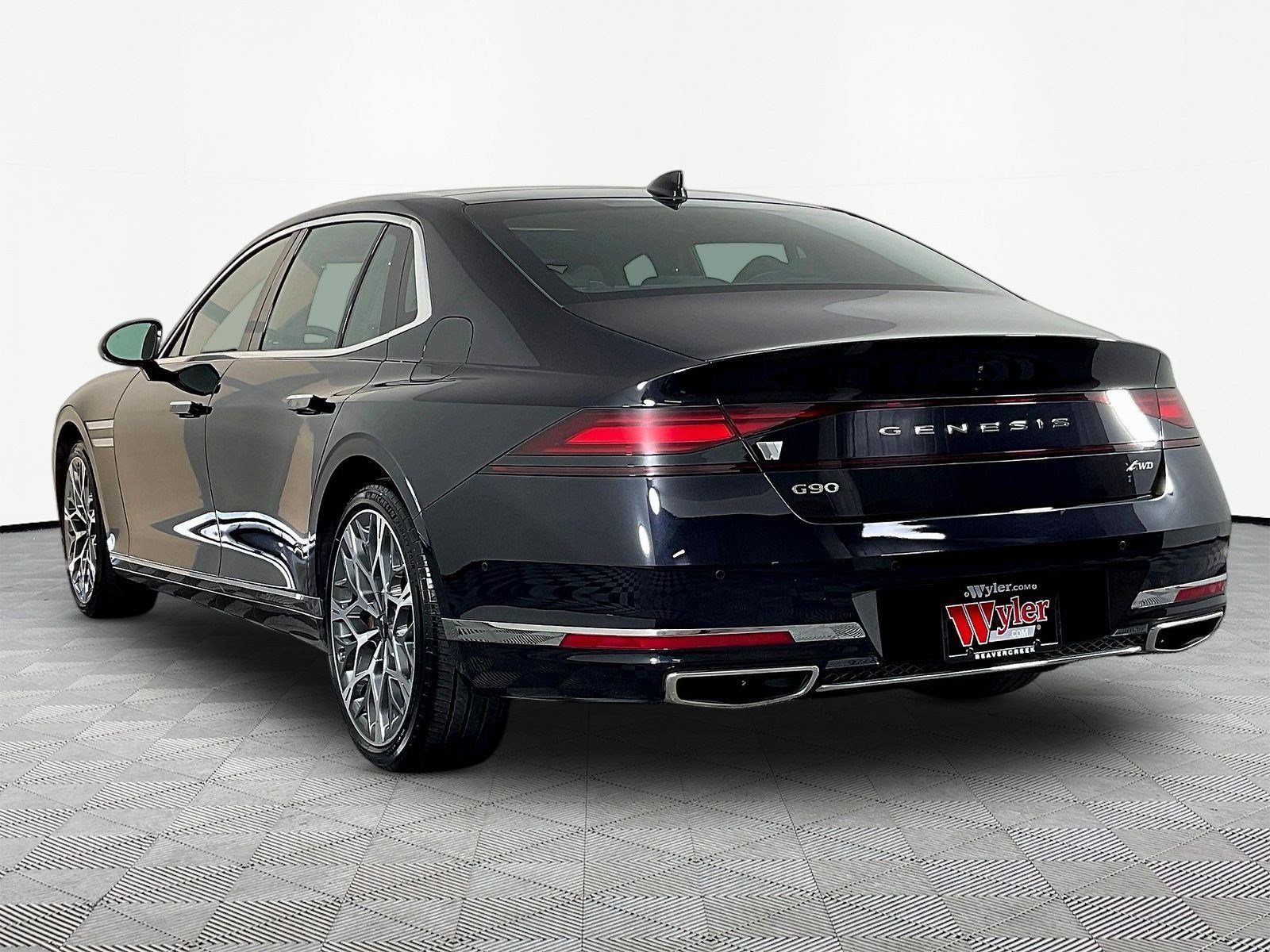 Used 2023 Genesis G90 3.5T AWD/4WD image 4