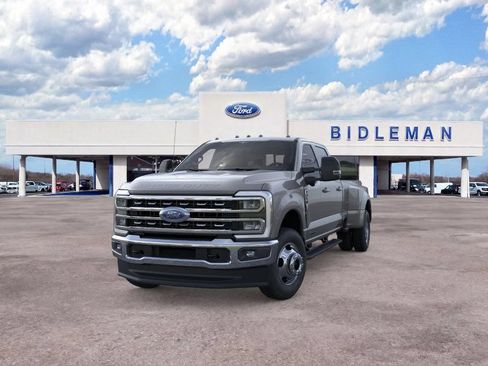 New 2026 Ford F350 XLT w/ XLT Premium Package AWD/4WD image 2