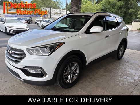 Used 2017 Hyundai Santa Fe Sport FWD image 1