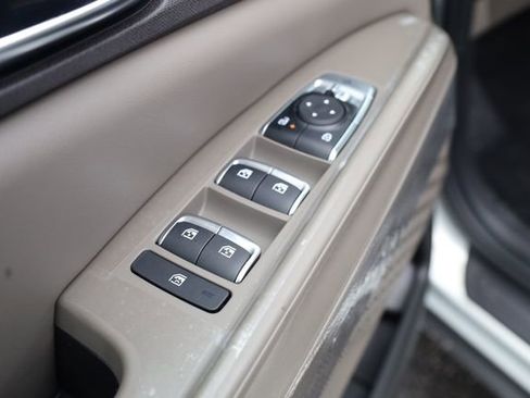 New 2026 Kia Carnival EX image 15