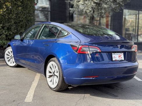 Used 2022 Tesla Model 3 Standard Range image 19